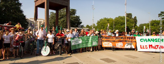 Mobilization on the Place des Nations, monday 6th July 2015